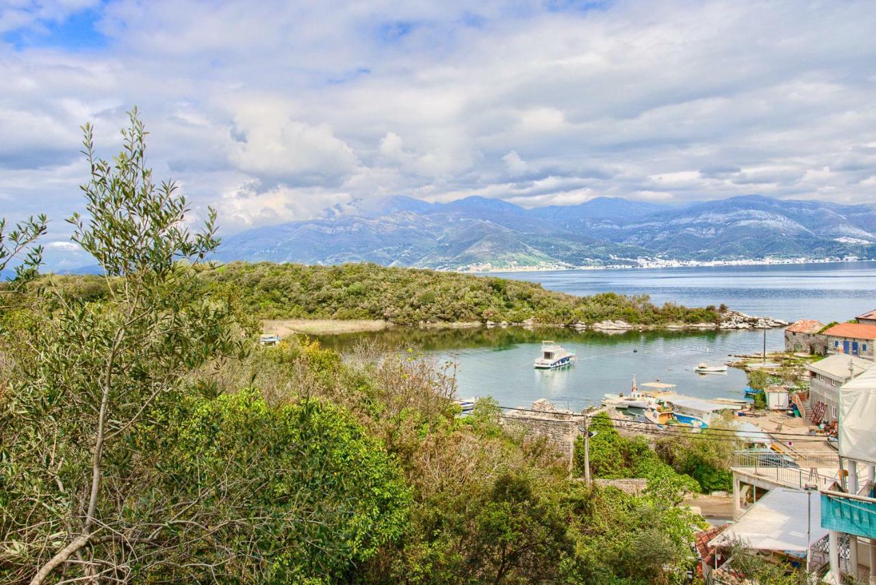 Apartments Porto Bjelila Tivat Ngoại thất bức ảnh