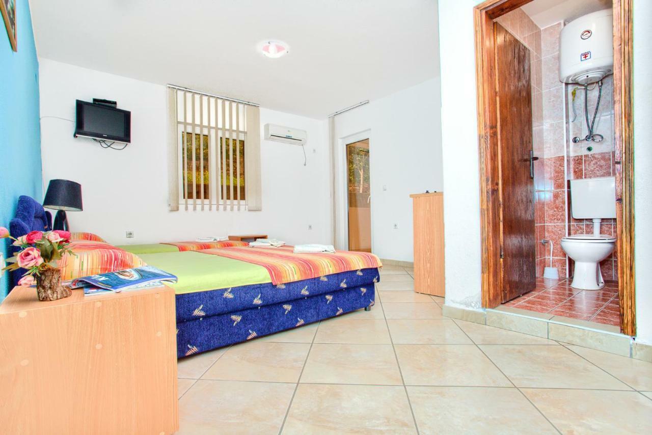 Apartments Porto Bjelila Tivat Ngoại thất bức ảnh
